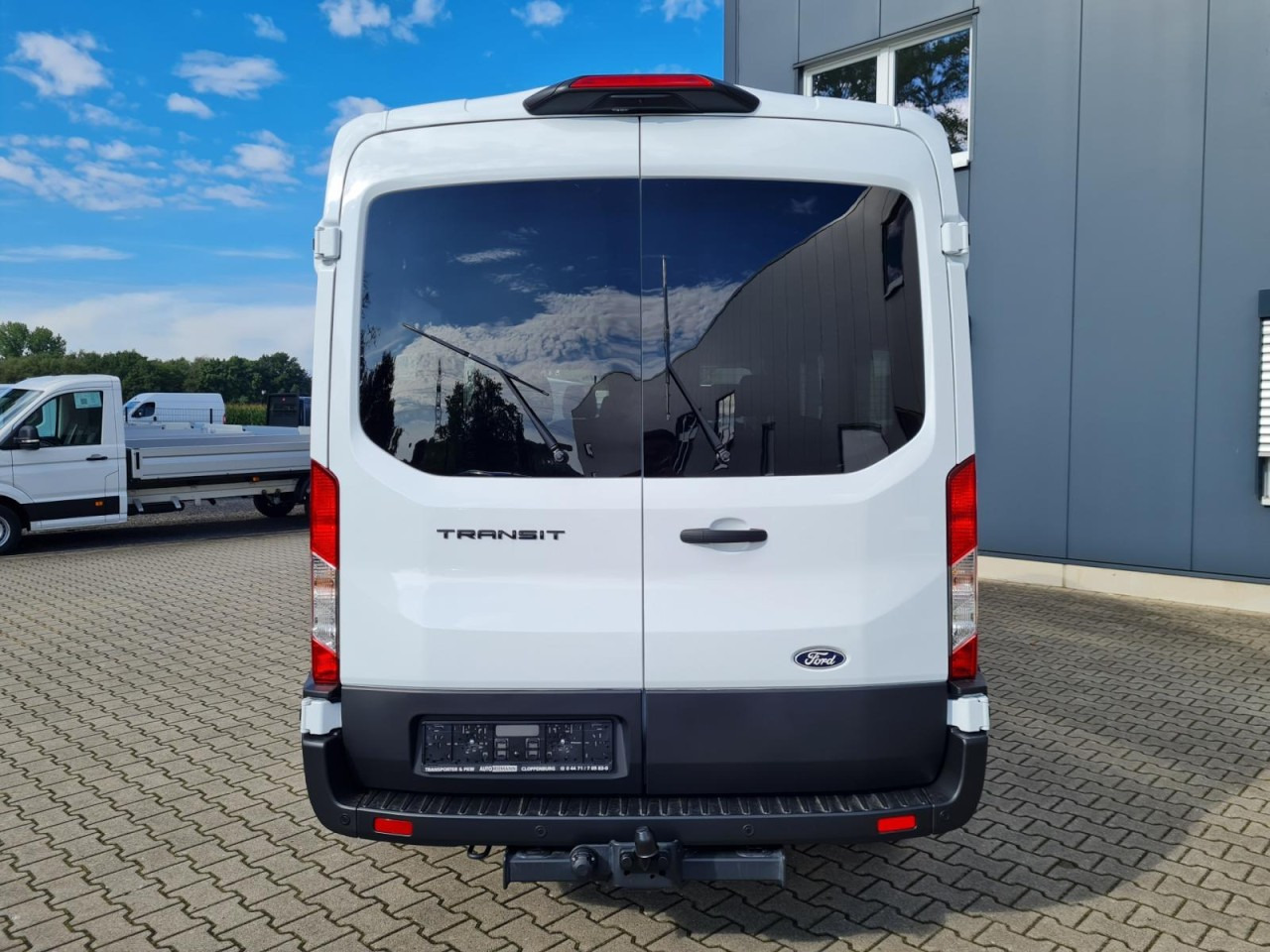 Ford Transit 350 Kombi 9-Sitze L3 AG Trend AHK KAMERA - Minibús, Furgoneta de pasajeros: foto 5 Ford Transit 350 Kombi 9-Sitze L3 AG Trend AHK KAMERA - Minibús, Furgoneta de pasajeros: foto 5