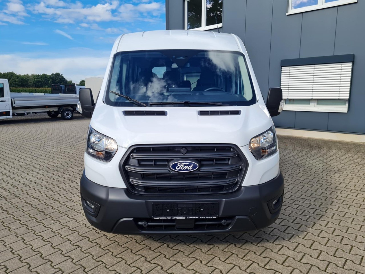 Ford Transit 350 Kombi 9-Sitze L3 AG Trend AHK KAMERA - Minibús, Furgoneta de pasajeros: foto 2 Ford Transit 350 Kombi 9-Sitze L3 AG Trend AHK KAMERA - Minibús, Furgoneta de pasajeros: foto 2