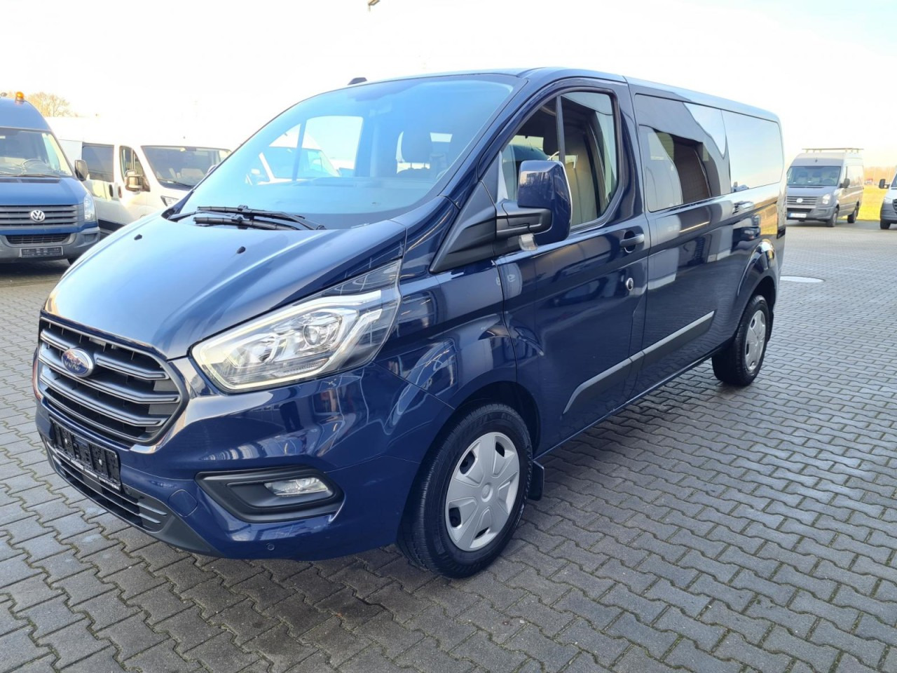 Ford Transit Custom Kombi 320 L2 Trend 9 Sitze PDC - Minibús, Furgoneta de pasajeros: foto 3 Ford Transit Custom Kombi 320 L2 Trend 9 Sitze PDC - Minibús, Furgoneta de pasajeros: foto 3