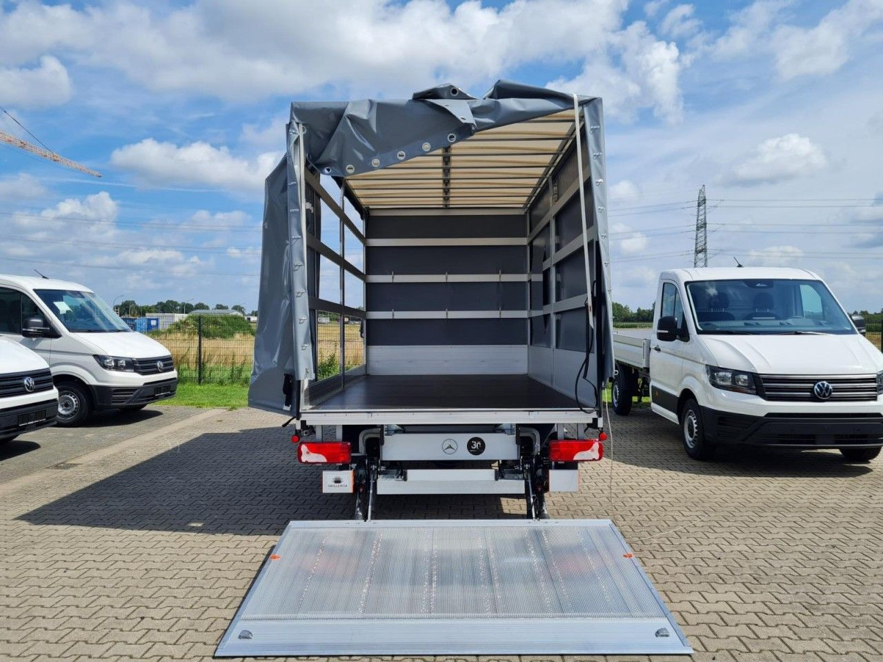 Arrendamiento de  Mercedes-Benz Sprinter 315 Cdi Pritsche Schiebe Plane LBW KLIM Mercedes-Benz Sprinter 315 Cdi Pritsche Schiebe Plane LBW KLIM: foto 7