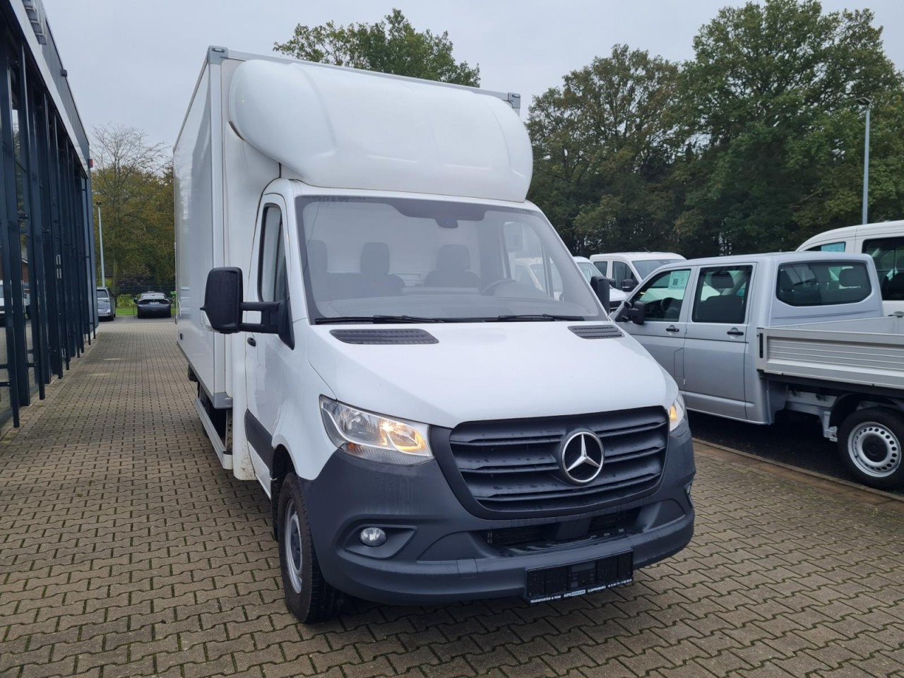 Mercedes-Benz Sprinter 315 RWD Möbel Koffer LBW KLIMA TEMPOMAT - Furgoneta caja cerrada: foto 2 Mercedes-Benz Sprinter 315 RWD Möbel Koffer LBW KLIMA TEMPOMAT - Furgoneta caja cerrada: foto 2