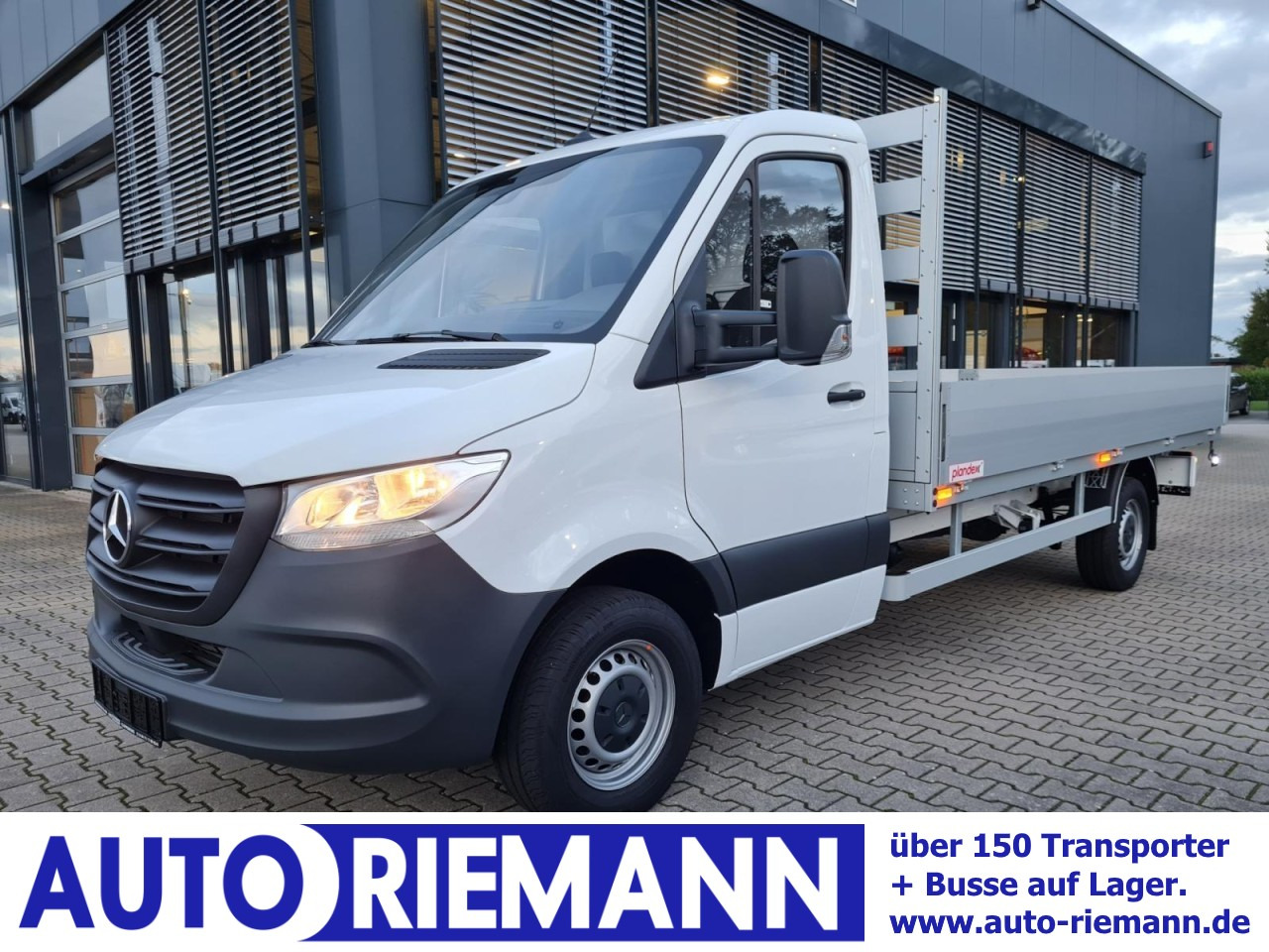 Mercedes-Benz Sprinter 317 CDI Pritsche L3 lang RWD KLIMA TEMPOMAT - Furgoneta caja abierta: foto 1 Mercedes-Benz Sprinter 317 CDI Pritsche L3 lang RWD KLIMA TEMPOMAT - Furgoneta caja abierta: foto 1