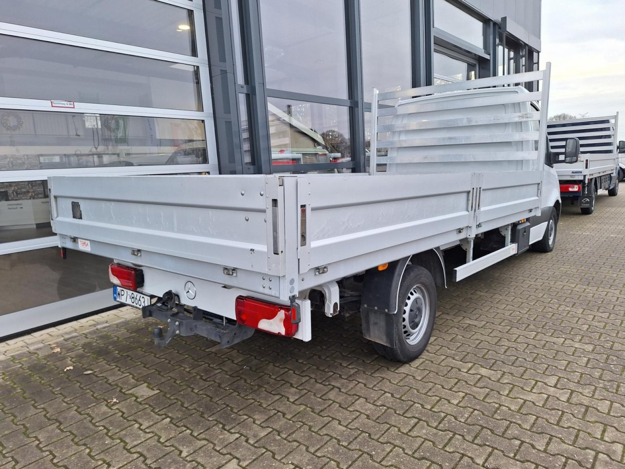 Mercedes-Benz Sprinter 317 CDI Pritsche L4 RWD AHK KLIMA TEMPOMAT - Furgoneta caja abierta: foto 2 Mercedes-Benz Sprinter 317 CDI Pritsche L4 RWD AHK KLIMA TEMPOMAT - Furgoneta caja abierta: foto 2