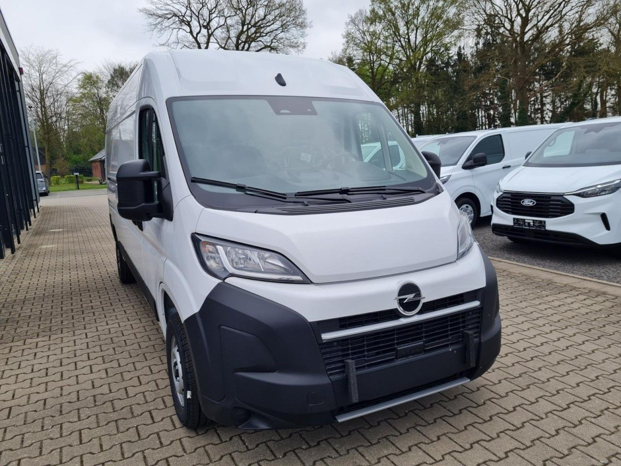 Opel Movano 35 Cargo Kasten L3H2 KLIMA KOMFORT PDC TE - Furgón: foto 2 Opel Movano 35 Cargo Kasten L3H2 KLIMA KOMFORT PDC TE - Furgón: foto 2