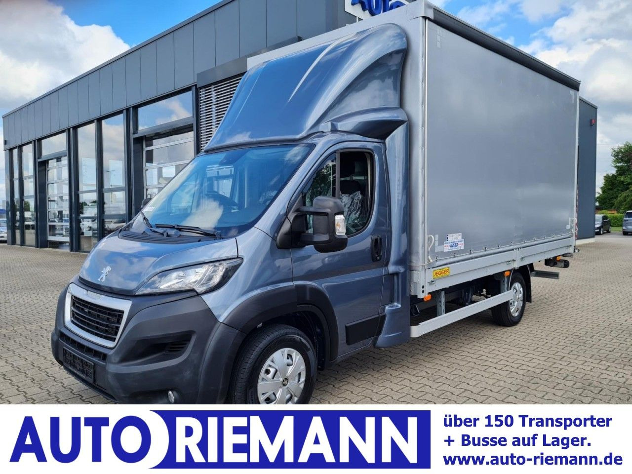 Peugeot Boxer Pritsche Schiebe Plane 2.2 HDi LBW - Furgoneta con lona: foto 1 Peugeot Boxer Pritsche Schiebe Plane 2.2 HDi LBW - Furgoneta con lona: foto 1