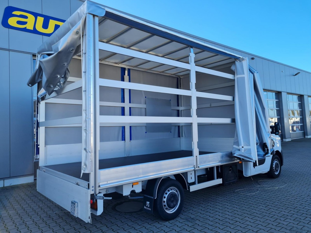 Renault Master 3,5t Pritsche Schiebe Plane ERGO KLIMA TEMPO - Furgoneta con lona: foto 4 Renault Master 3,5t Pritsche Schiebe Plane ERGO KLIMA TEMPO - Furgoneta con lona: foto 4