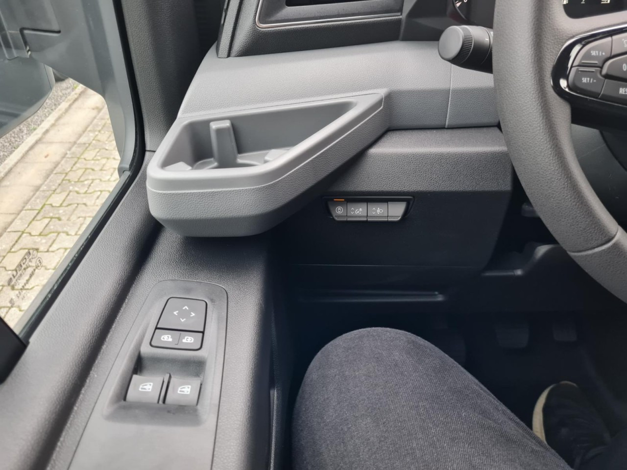 Furgoneta caja abierta Renault Master 35 Pritsche extra lang 4.85 m KLIMA TEMPOMAT: foto 16 Furgoneta caja abierta Renault Master 35 Pritsche extra lang 4.85 m KLIMA TEMPOMAT: foto 16