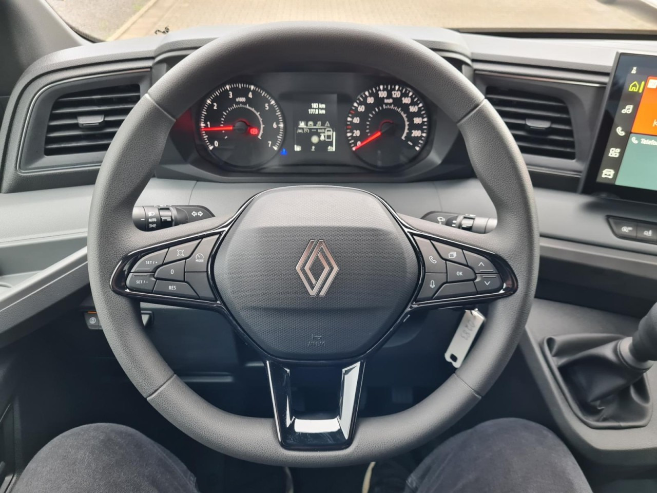 Furgoneta caja abierta Renault Master 35 Pritsche extra lang 4.85 m KLIMA TEMPOMAT: foto 10 Furgoneta caja abierta Renault Master 35 Pritsche extra lang 4.85 m KLIMA TEMPOMAT: foto 10