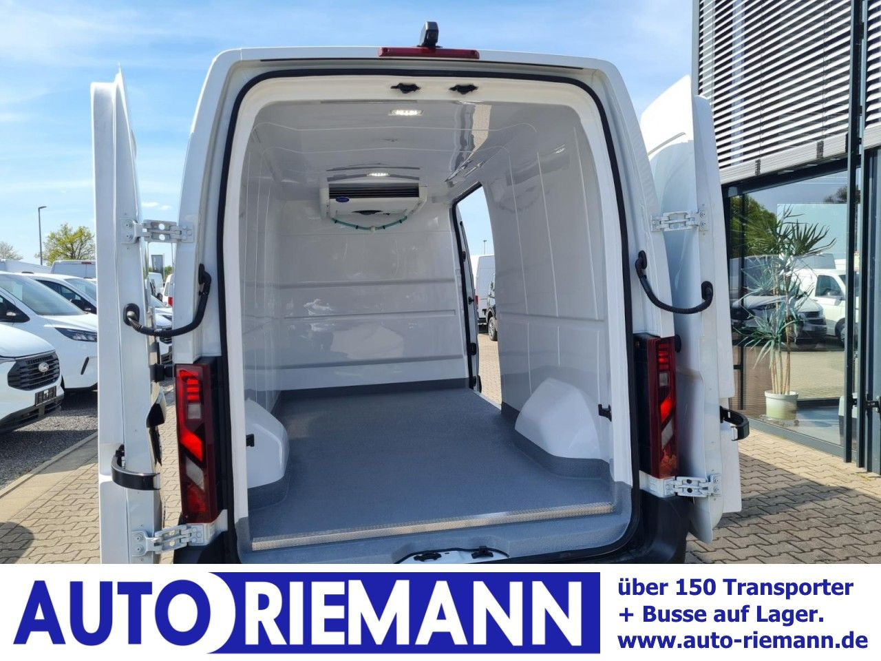 Renault Master New 35 Kühlkasten Carrier L3 KAMERA KLIMA - Furgoneta frigorifica: foto 1 Renault Master New 35 Kühlkasten Carrier L3 KAMERA KLIMA - Furgoneta frigorifica: foto 1