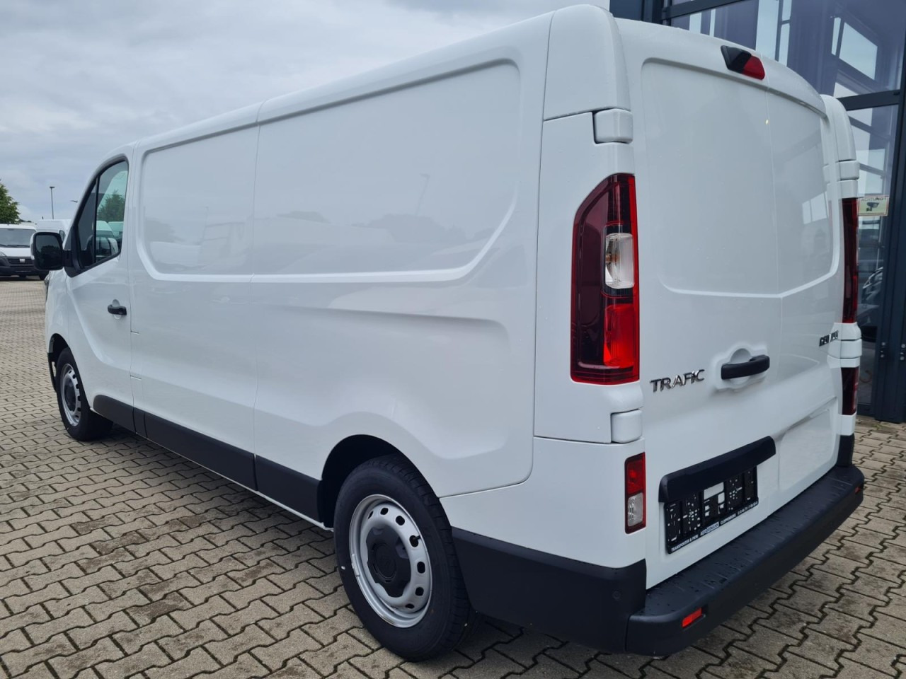 Furgoneta frigorifica Renault Trafic Kühlkasten 3.0t L2 KLIMA LED NAVI/APP TEMPO: foto 6 Furgoneta frigorifica Renault Trafic Kühlkasten 3.0t L2 KLIMA LED NAVI/APP TEMPO: foto 6
