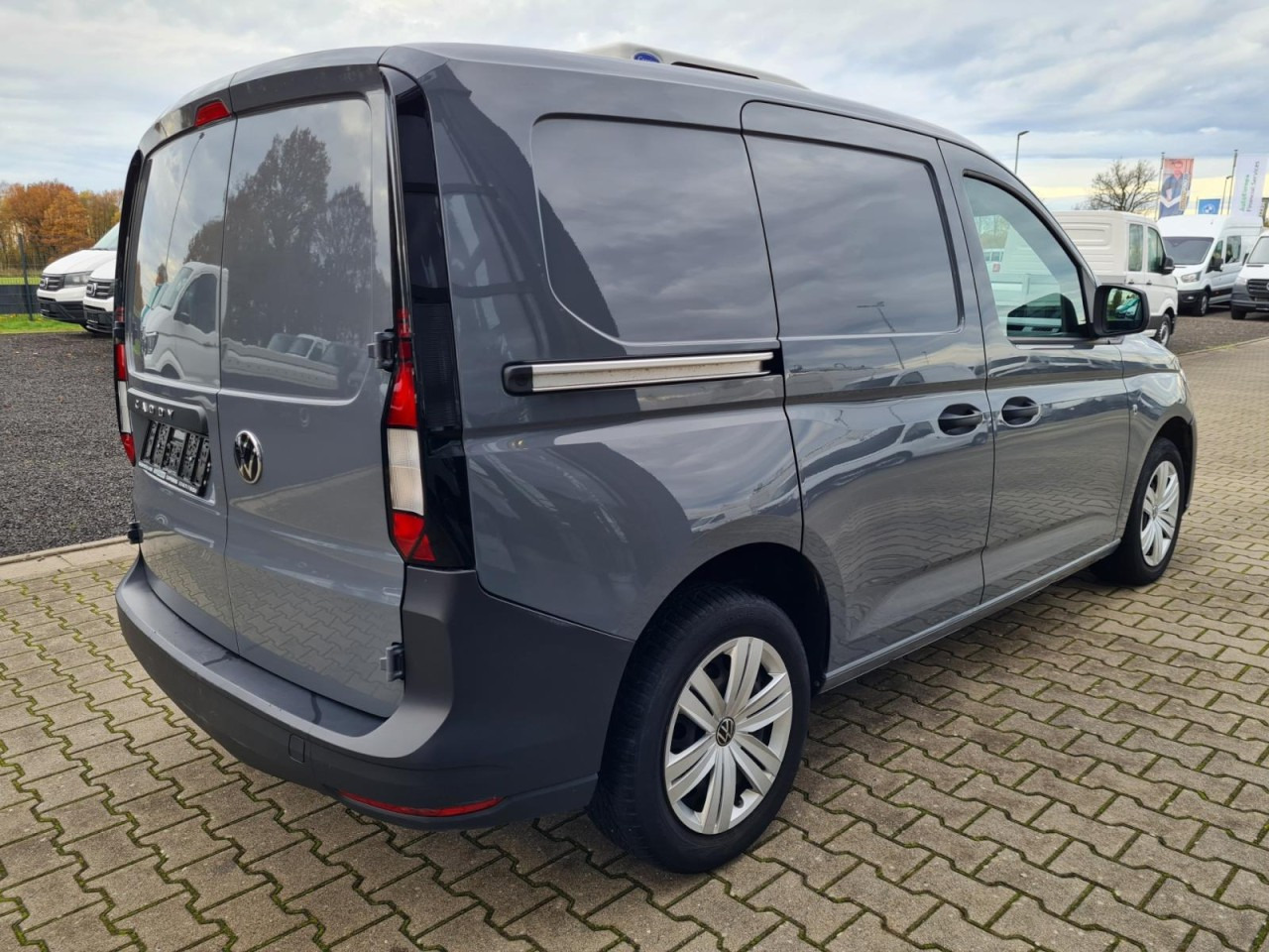 Volkswagen Caddy Kühlkasten Cargo 2.0 TDI KLIMA - Furgoneta frigorifica: foto 4 Volkswagen Caddy Kühlkasten Cargo 2.0 TDI KLIMA - Furgoneta frigorifica: foto 4