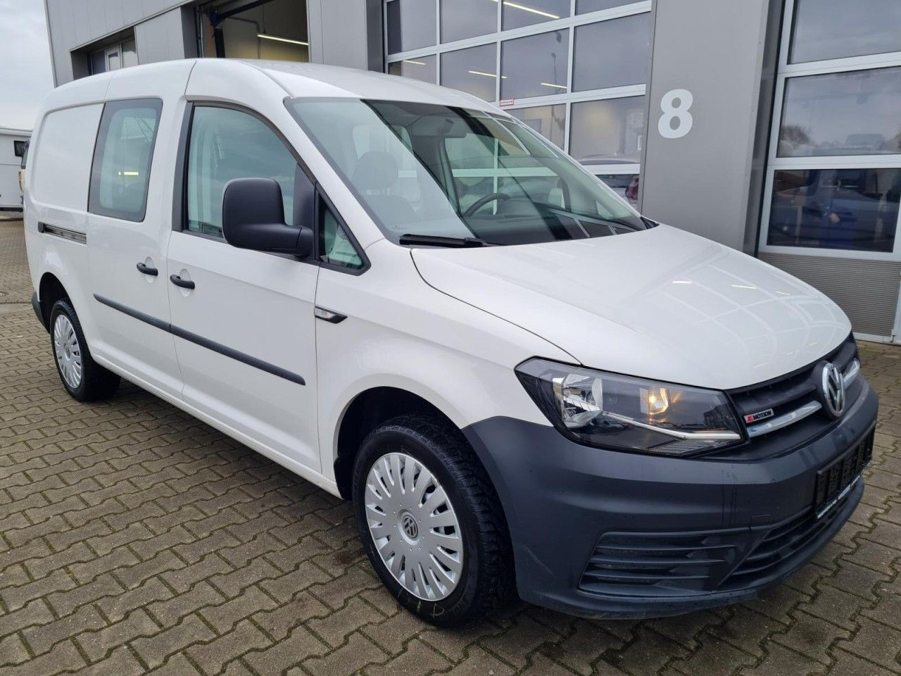 Volkswagen Caddy Maxi Kasten Doka Kombi 4Motion TDI KLIMA - Furgoneta pequeña: foto 4 Volkswagen Caddy Maxi Kasten Doka Kombi 4Motion TDI KLIMA - Furgoneta pequeña: foto 4