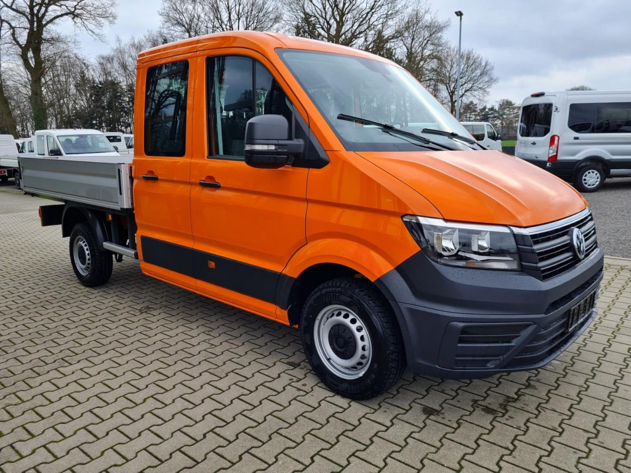 Volkswagen Crafter 35 Doka TDI MR AHK ERGO KLIMA Tempomat - Furgoneta caja abierta, Furgoneta combi: foto 4 Volkswagen Crafter 35 Doka TDI MR AHK ERGO KLIMA Tempomat - Furgoneta caja abierta, Furgoneta combi: foto 4