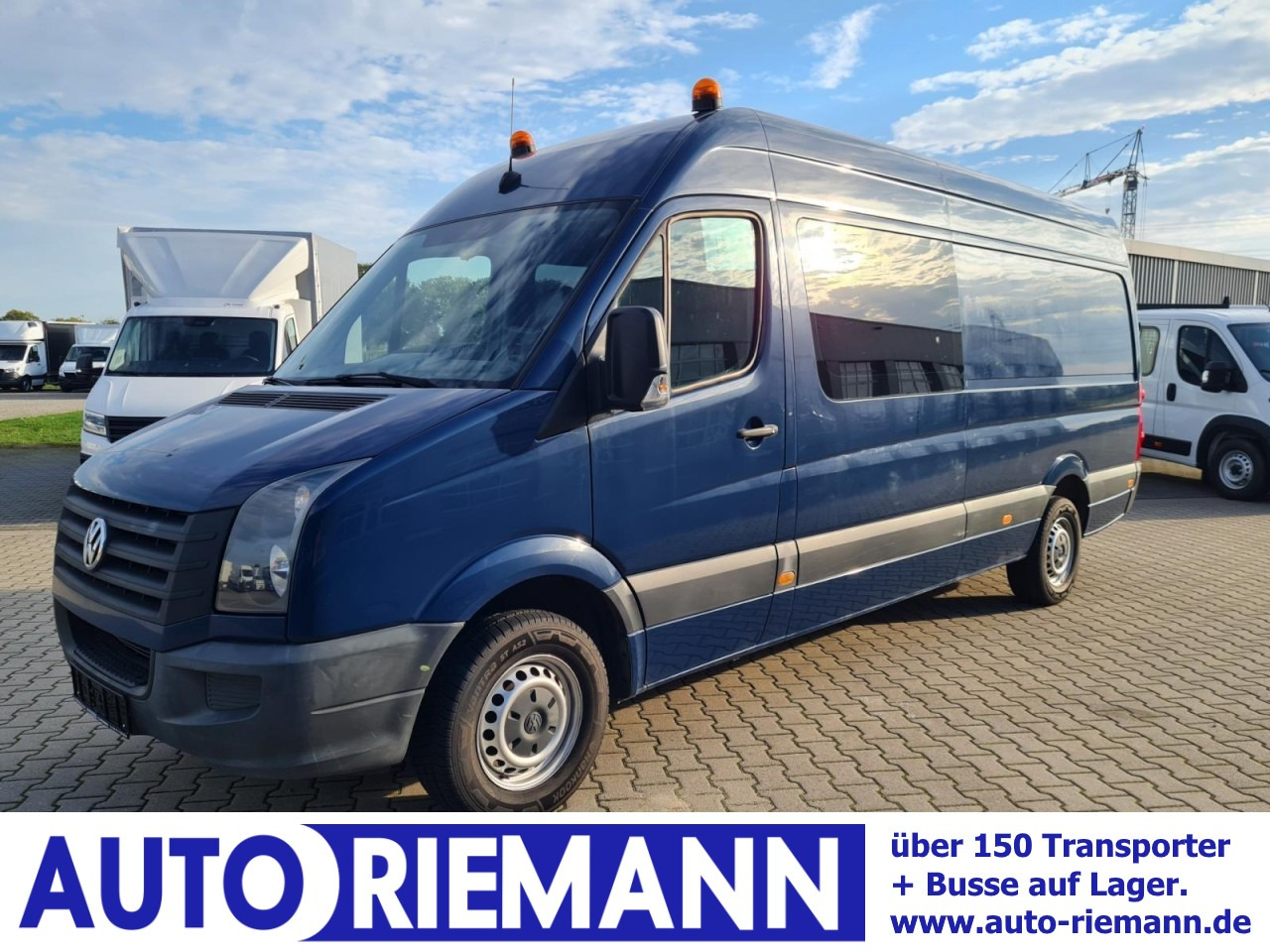 Volkswagen Crafter 35 Kasten Doka 5 Sitze AHK 3.5to REGALSYSTEM - Furgón, Furgoneta combi: foto 1 Volkswagen Crafter 35 Kasten Doka 5 Sitze AHK 3.5to REGALSYSTEM - Furgón, Furgoneta combi: foto 1