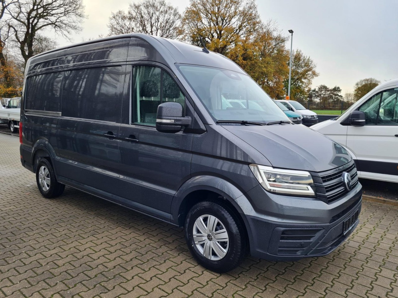 Volkswagen Crafter 35 Kasten MR L3H3 AG 4MOTION AHK LED KAMERA - Furgón: foto 3 Volkswagen Crafter 35 Kasten MR L3H3 AG 4MOTION AHK LED KAMERA - Furgón: foto 3