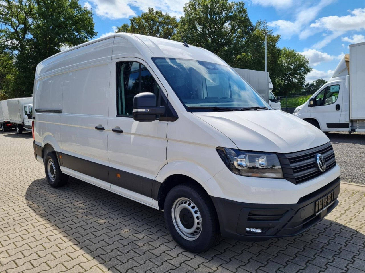 Volkswagen Crafter 35 Kasten MR L3H3 KLIMA KOMFORT PDC TEMPOMAT - Furgón: foto 3 Volkswagen Crafter 35 Kasten MR L3H3 KLIMA KOMFORT PDC TEMPOMAT - Furgón: foto 3