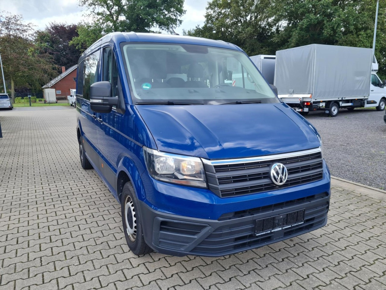 Volkswagen Crafter 35 Kasten Plus Doka mixto NAVI AHK 5-Sitze - Furgón, Furgoneta combi: foto 2 Volkswagen Crafter 35 Kasten Plus Doka mixto NAVI AHK 5-Sitze - Furgón, Furgoneta combi: foto 2