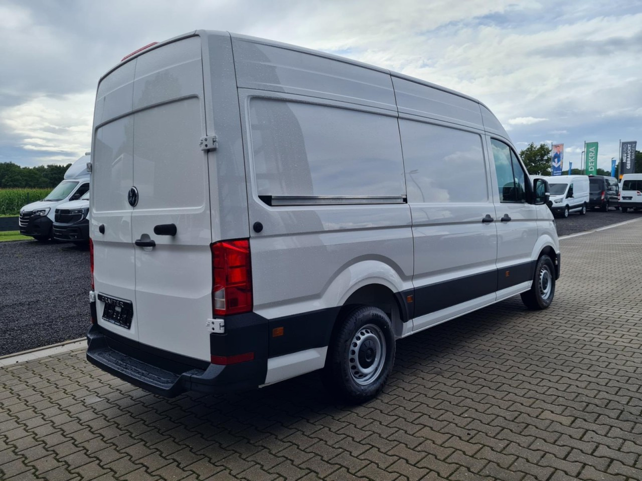 Volkswagen Crafter 35 Kasten TDI MR PDC KLIMA Tempomat L3H3 - Furgón: foto 4 Volkswagen Crafter 35 Kasten TDI MR PDC KLIMA Tempomat L3H3 - Furgón: foto 4