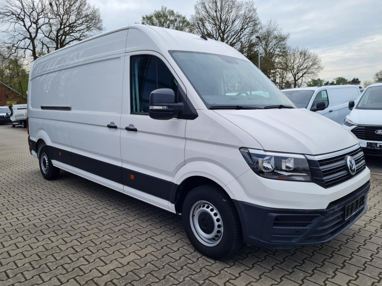 Volkswagen Crafter 35 Kasten lang L4H2 KLIMA NAVI_APP HOLZB Volkswagen Crafter 35 Kasten lang L4H2 KLIMA NAVI_APP HOLZB - Furgón: foto 3 Volkswagen Crafter 35 Kasten lang L4H2 KLIMA NAVI_APP HOLZB Volkswagen Crafter 35 Kasten lang L4H2 KLIMA NAVI_APP HOLZB - Furgón: foto 3