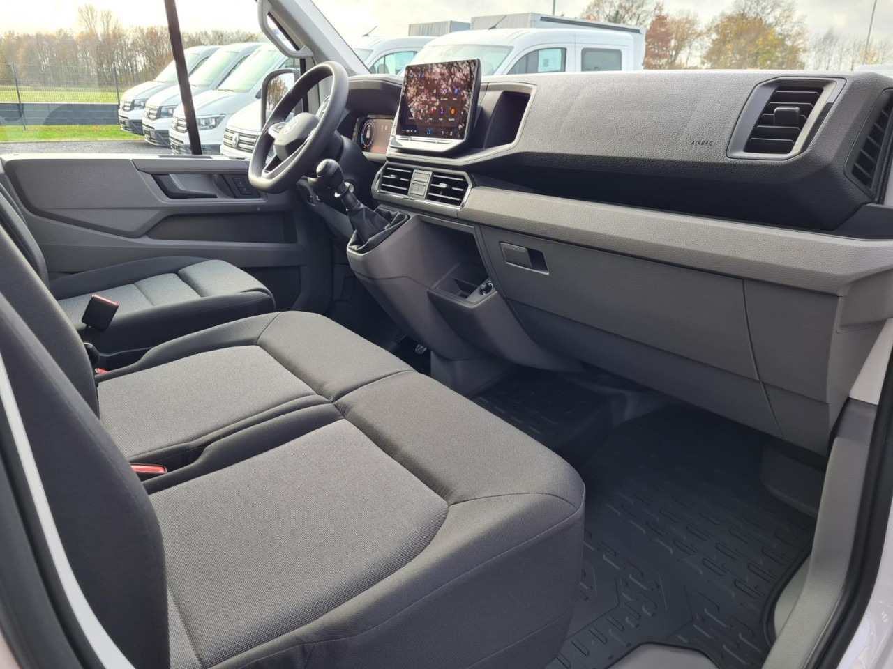 Volkswagen Crafter 35 Pritsche Schiebe Plane LED, Kamera - Furgoneta con lona: foto 4 Volkswagen Crafter 35 Pritsche Schiebe Plane LED, Kamera - Furgoneta con lona: foto 4