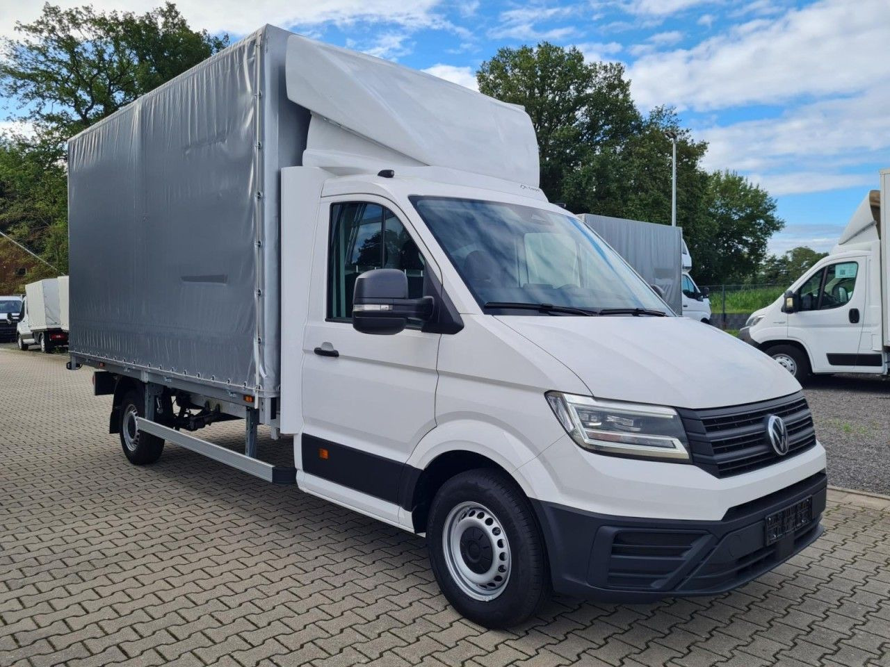 Volkswagen Crafter 35 TDI Pritsche Schiebe Plane ERGO LED T - Furgoneta con lona: foto 3 Volkswagen Crafter 35 TDI Pritsche Schiebe Plane ERGO LED T - Furgoneta con lona: foto 3