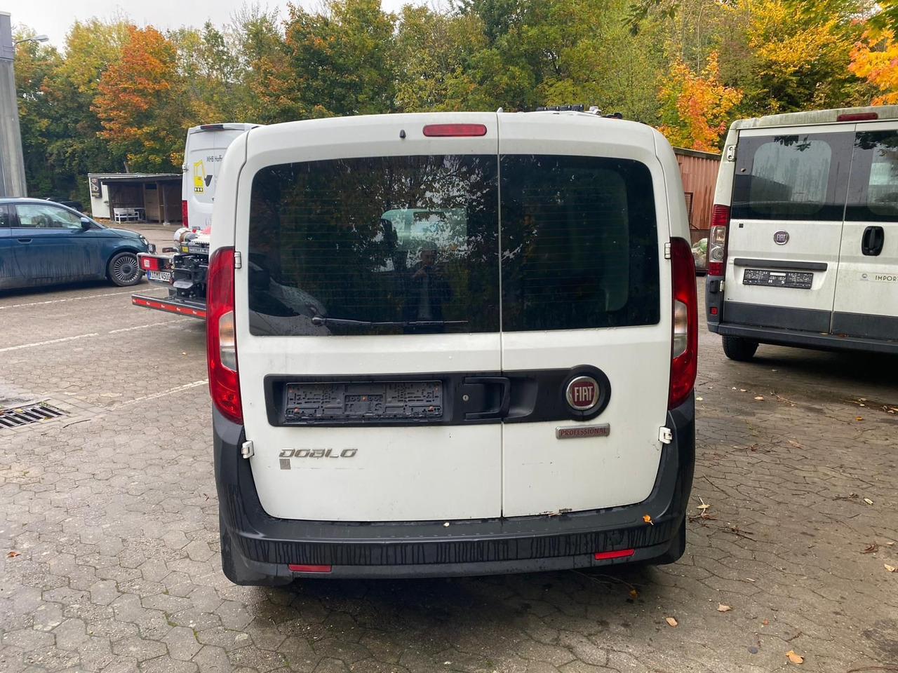 Fiat Doblo SX Kasten Cargo 1.3 Multijet  Motorscha... - Furgoneta de pasajeros: foto 4 Fiat Doblo SX Kasten Cargo 1.3 Multijet  Motorscha... - Furgoneta de pasajeros: foto 4