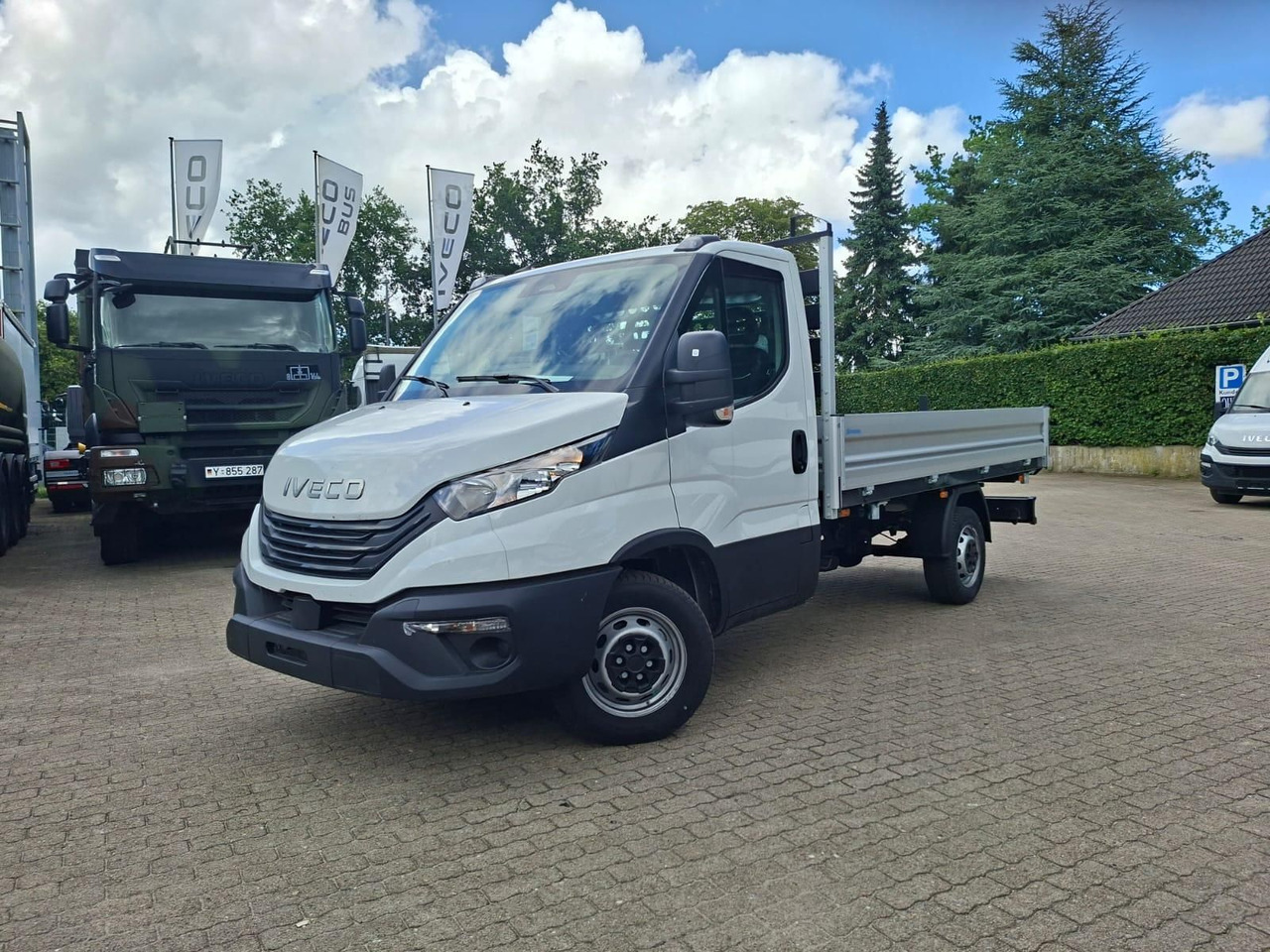 Iveco Daily 35S14A8Y Henschel 3-Seiten Kipper 100 k... - Furgoneta caja abierta: foto 1 Iveco Daily 35S14A8Y Henschel 3-Seiten Kipper 100 k... - Furgoneta caja abierta: foto 1