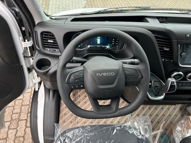 Furgón Iveco Daily 35S16A8V 4100 Automatik: foto 10