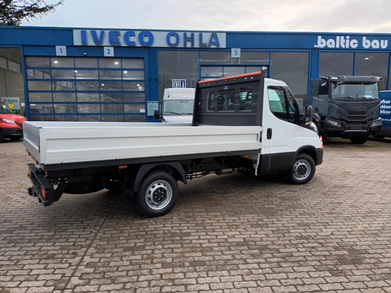 Iveco Daily 35S16H3.0Y *3,5m Pritsche *KLIMA*AHK*RA... - Furgoneta caja abierta: foto 4 Iveco Daily 35S16H3.0Y *3,5m Pritsche *KLIMA*AHK*RA... - Furgoneta caja abierta: foto 4