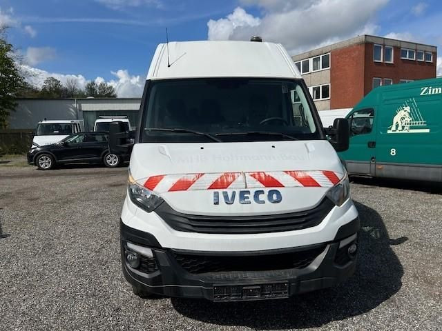 Iveco Daily 50C18HA8V 3520L mm AHK 132 kW (179 PS),... - Furgón: foto 2 Iveco Daily 50C18HA8V 3520L mm AHK 132 kW (179 PS),... - Furgón: foto 2