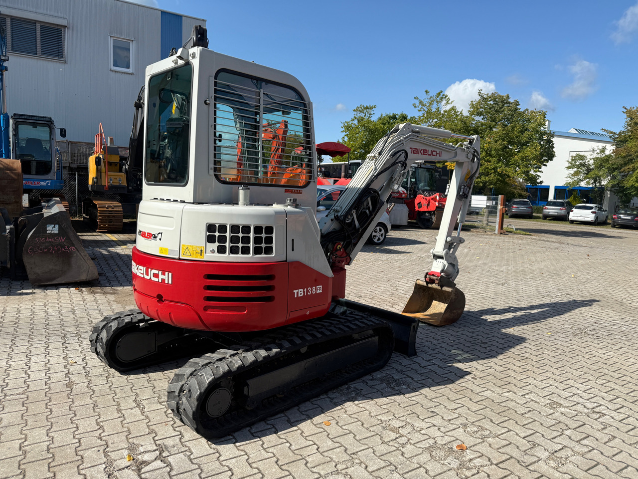 Takeuchi TB138FR Hüllkreis Minibagger Powertilt - Excavadora: foto 4 Takeuchi TB138FR Hüllkreis Minibagger Powertilt - Excavadora: foto 4