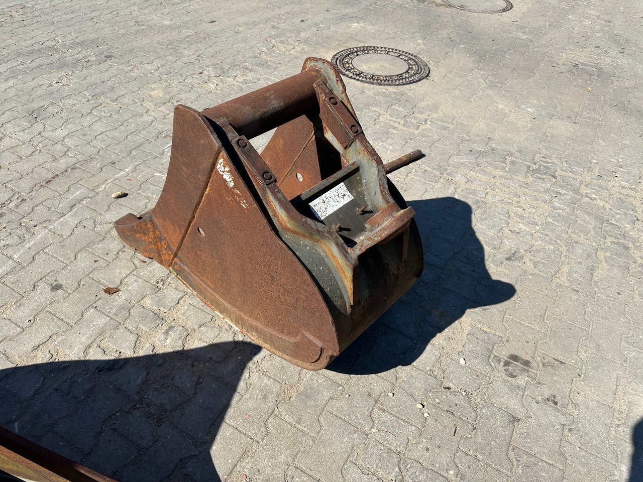 Tieflöffel 30cm Mantovanibenne - Cazo para excavadora: foto 4 Tieflöffel 30cm Mantovanibenne - Cazo para excavadora: foto 4