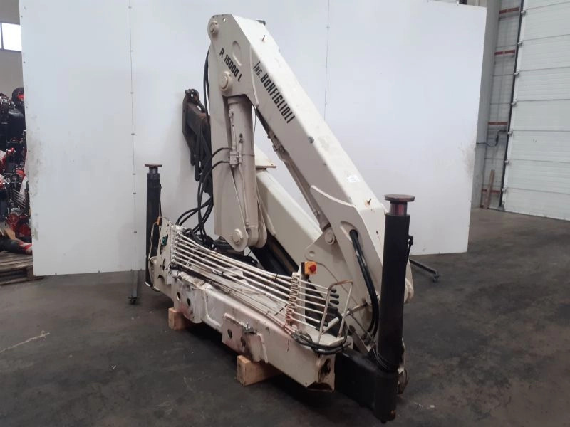 Grúa Bonfiglioli P15000L - Grúa para camión para Camión: foto 5 Grúa Bonfiglioli P15000L - Grúa para camión para Camión: foto 5