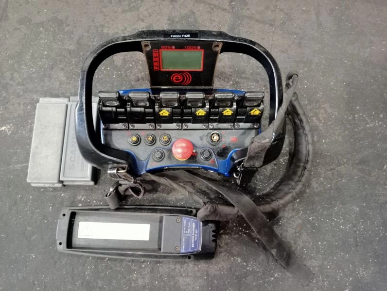 Grúa Fassi F425RA.2.23 E-DYNAMIC - Grúa para camión para Camión: foto 5 Grúa Fassi F425RA.2.23 E-DYNAMIC - Grúa para camión para Camión: foto 5