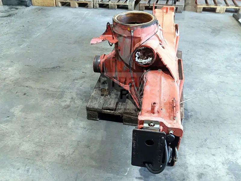 Grúa PK 15002 solo para recambios - Brazo: foto 2 Grúa PK 15002 solo para recambios - Brazo: foto 2