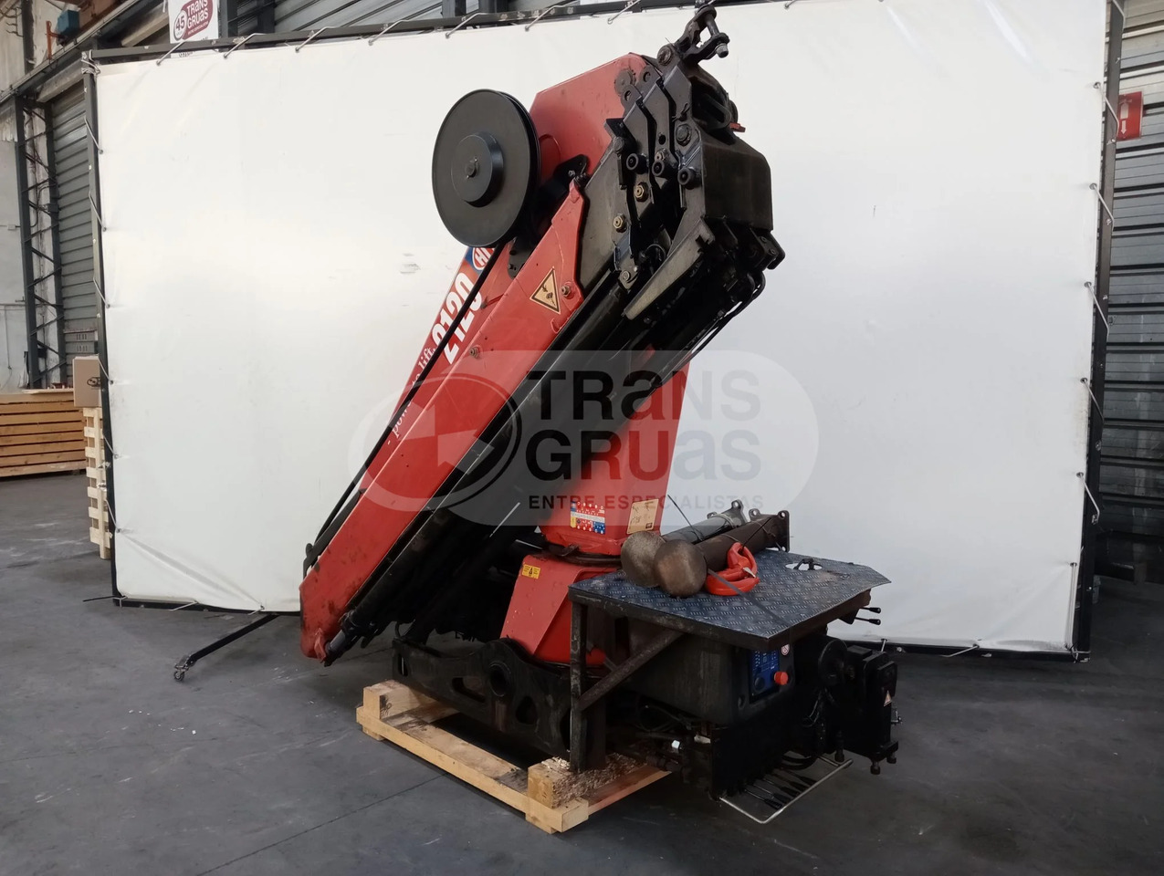 Grúa hidráulica HMF 2120 K RC - Grúa para camión: foto 3 Grúa hidráulica HMF 2120 K RC - Grúa para camión: foto 3