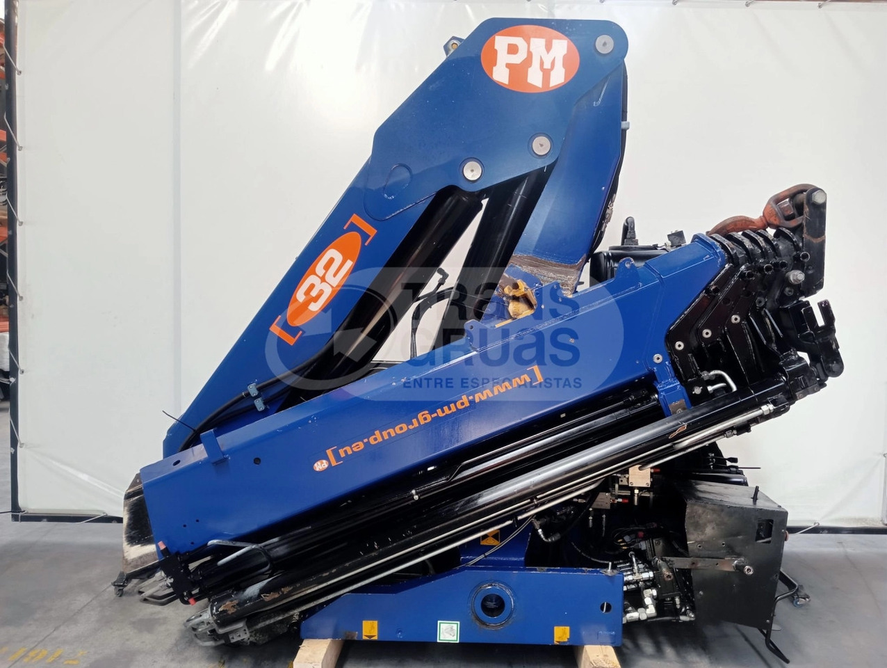 Grúa hidráulica PM 32023 - Grúa para camión: foto 3 Grúa hidráulica PM 32023 - Grúa para camión: foto 3