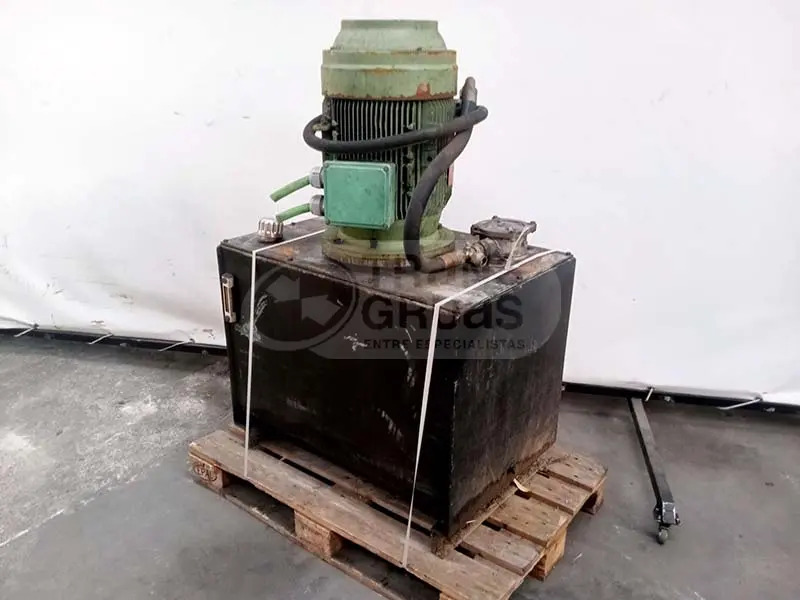 Grupo electrohidráulico PK18500 - Sistema eléctrico para Grúa para camión: foto 3 Grupo electrohidráulico PK18500 - Sistema eléctrico para Grúa para camión: foto 3