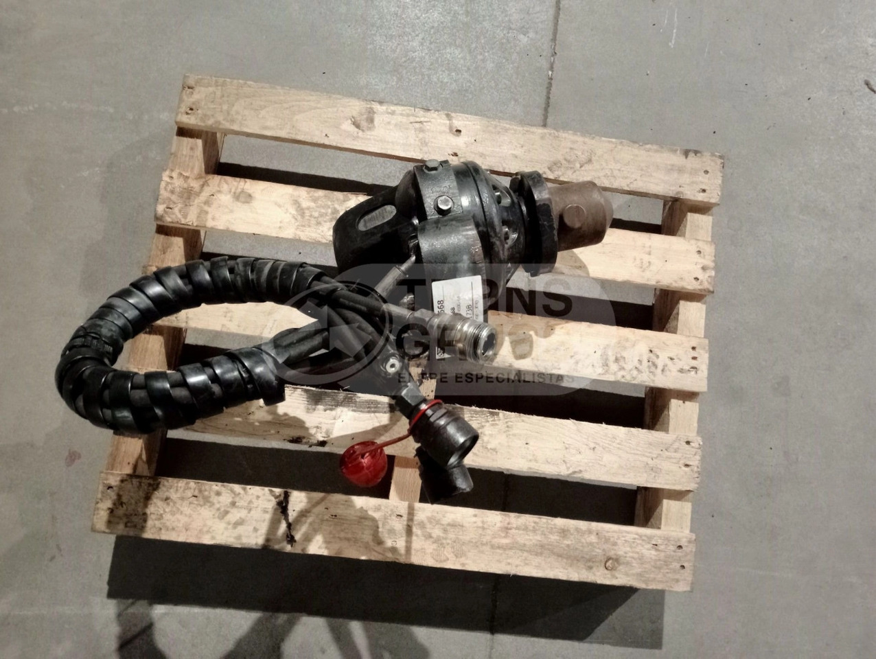 Rotator ocasión 4.500 KG - Implemento: foto 3 Rotator ocasión 4.500 KG - Implemento: foto 3