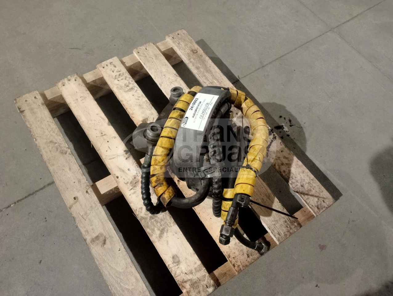 Rotator ocasión 4.500 KG - Implemento: foto 2 Rotator ocasión 4.500 KG - Implemento: foto 2