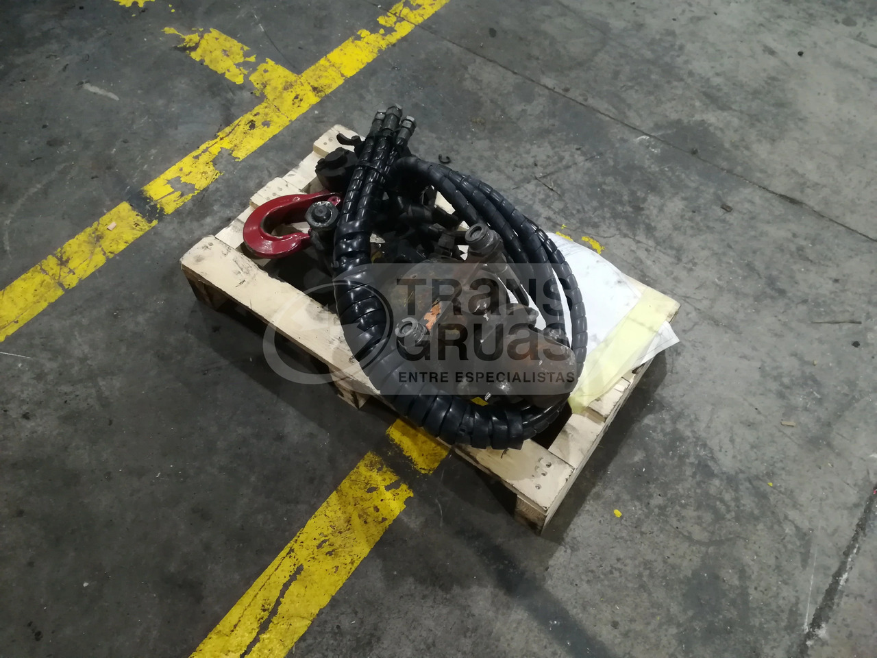 Rotator palfinger + gancho ocasión - Implemento: foto 2 Rotator palfinger + gancho ocasión - Implemento: foto 2