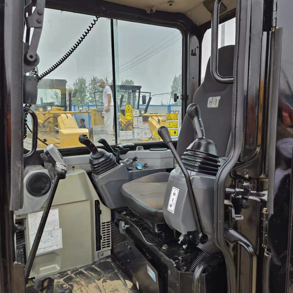 Miniexcavadora CATERPILLAR 303.5E2: foto 8