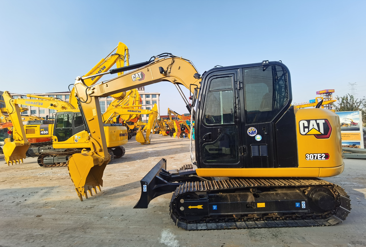 CATERPILLAR 307E2 - Miniexcavadora: foto 1 CATERPILLAR 307E2 - Miniexcavadora: foto 1