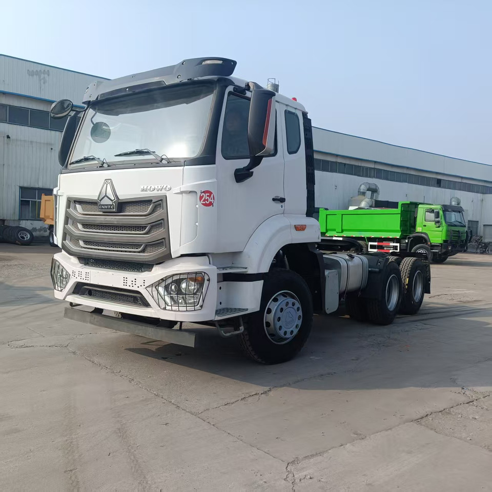 Sinotruk HOHAN 6*4 Tractor - Cabeza tractora: foto 5 Sinotruk HOHAN 6*4 Tractor - Cabeza tractora: foto 5