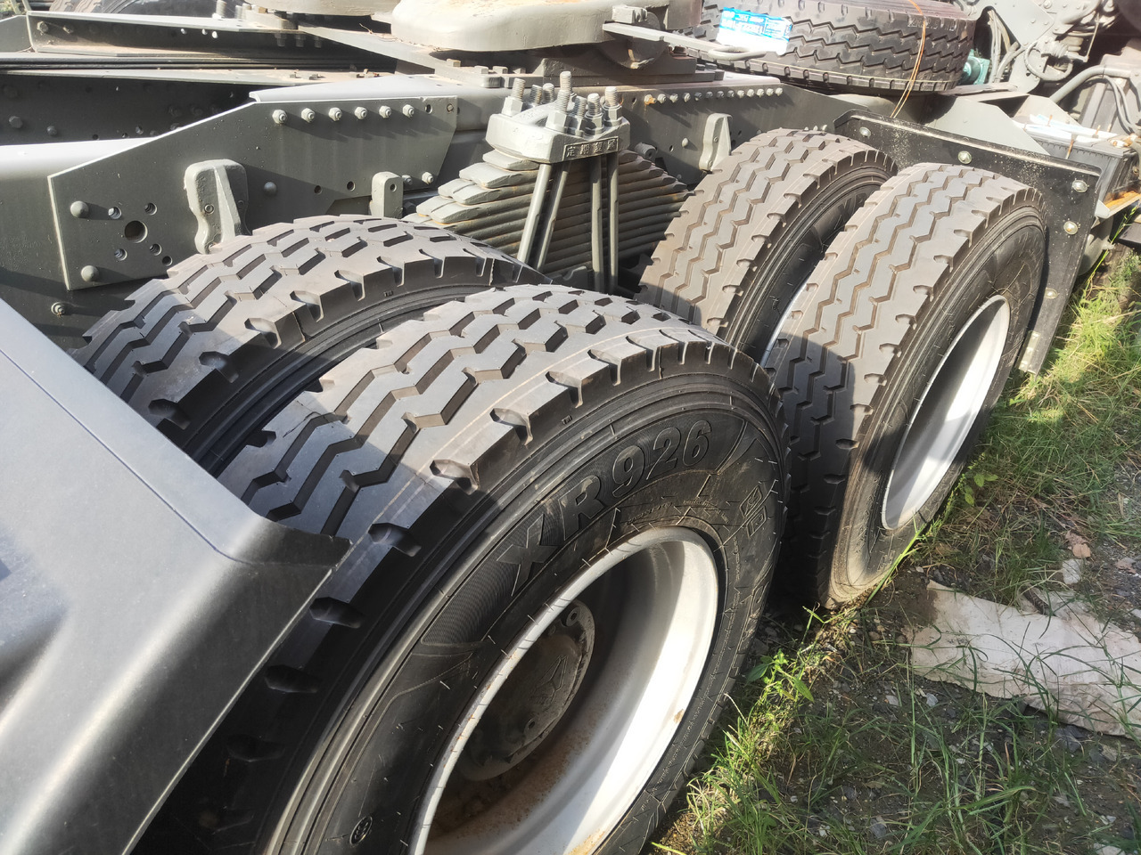 Sinotruk HOWO 371 6*4 Tractor - Cabeza tractora: foto 4 Sinotruk HOWO 371 6*4 Tractor - Cabeza tractora: foto 4