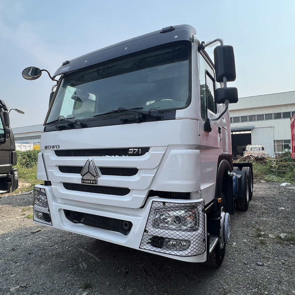 Sinotruk HOWO 371 Tractor - Cabeza tractora: foto 5 Sinotruk HOWO 371 Tractor - Cabeza tractora: foto 5