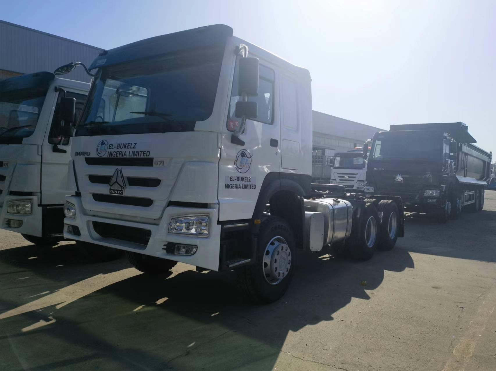 Sinotruk HOWO 371 Tractor - Cabeza tractora: foto 4 Sinotruk HOWO 371 Tractor - Cabeza tractora: foto 4