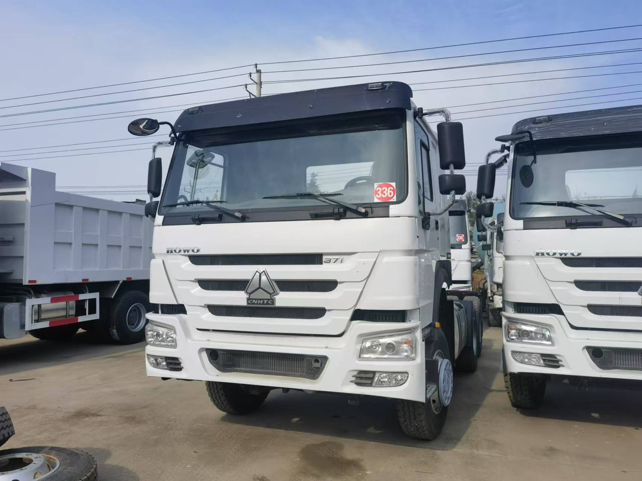 Sinotruk HOWO 371 Tractor - Cabeza tractora: foto 1 Sinotruk HOWO 371 Tractor - Cabeza tractora: foto 1