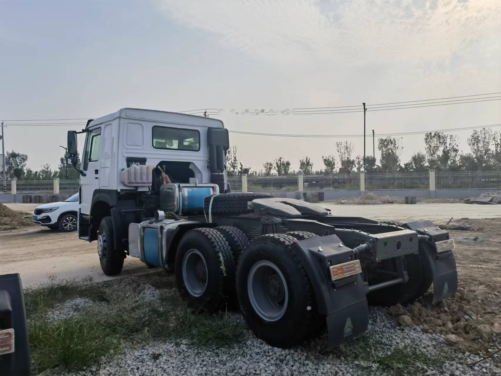 Sinotruk HOWO 371 Tractor - Cabeza tractora: foto 5 Sinotruk HOWO 371 Tractor - Cabeza tractora: foto 5