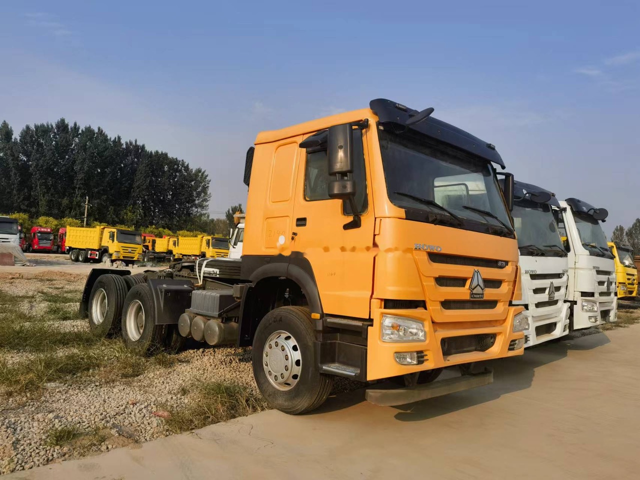 Sinotruk HOWO 371 Tractor - Cabeza tractora: foto 4 Sinotruk HOWO 371 Tractor - Cabeza tractora: foto 4